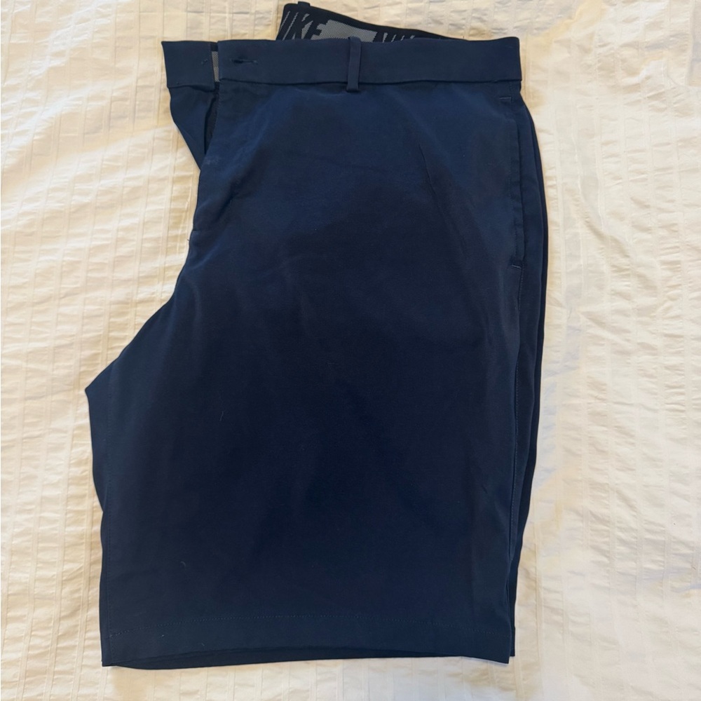 Nike Men's Navy Shorts Dri Fit Golf
